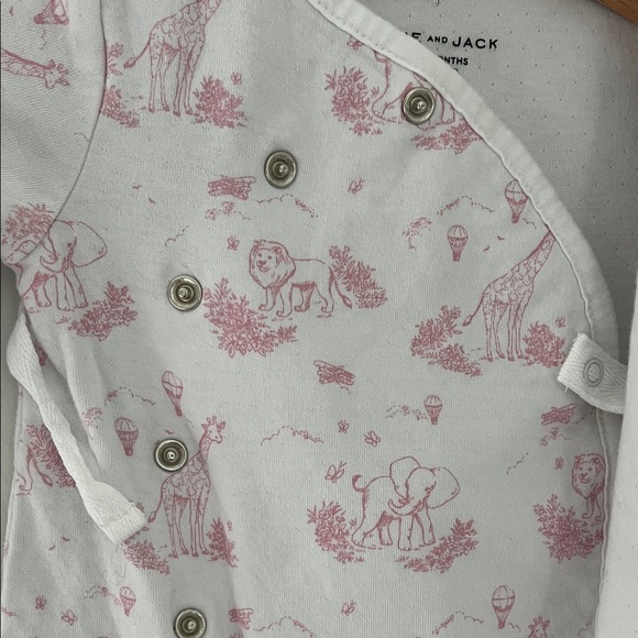 Janie and Jack White Infant Bodysuit with Pink Animal Pattern Snap Closure 0-3M - Picture 11 of 16